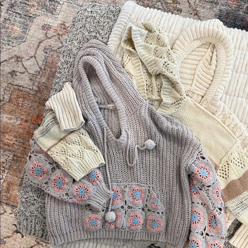 POL Women's Gray and Pink Sweater, cream and brown sweater cream sweater
